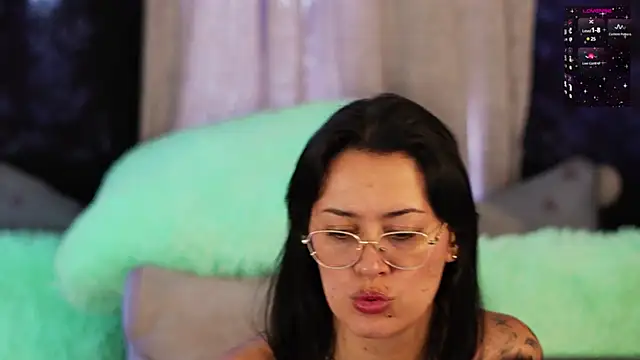 isaibanez online show from February 2025 08:20:02 PM