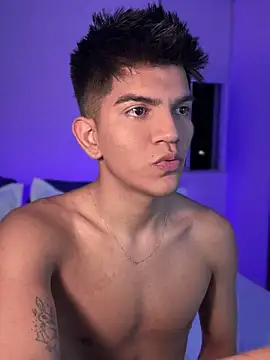 santiago 01 online show from January 2025 12:53:01 AM