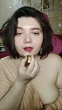 Snapshot of DenisHailey chatting on December 2025 09:21:02 PM DenisHailey online show from December 2025 09:21:02 PM