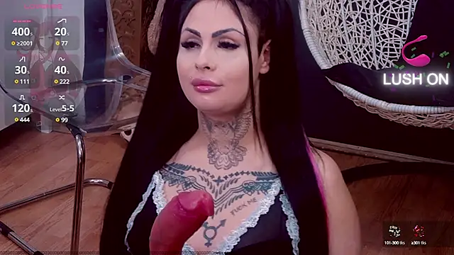 Snapshot of DeniSalome chatting on January 2025 02:41:01 PM DeniSalome online show from January 2025 02:41:01 PM