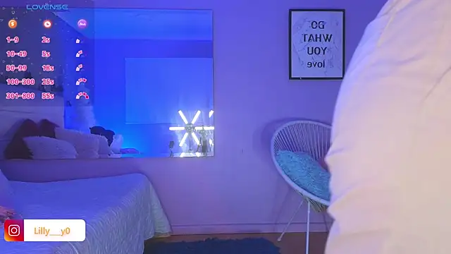 LillyDolls23 online show from February 2025 01:22:02 PM