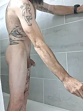 chillmfrs online show from November 2025 06:10:01 PM