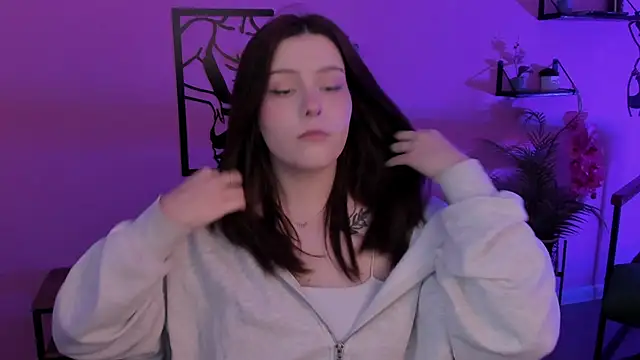 CoralineKeyns online show from December 2024 05:18:02 AM