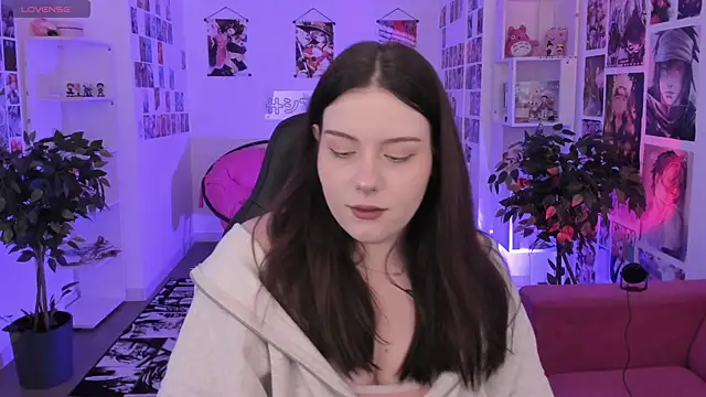 CoralineKeyns online show from October 2025 06:25:01 AM