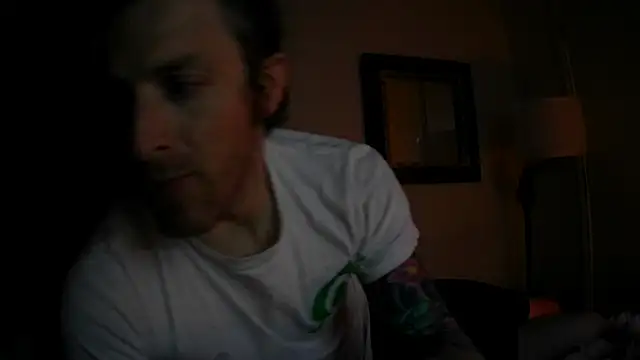 Snapshot of AddisonLTX chatting on April 2026 12:31:01 PM AddisonLTX online show from April 2026 12:31:01 PM