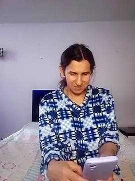 Cameron puppy online show from October 2025 10:08:02 PM