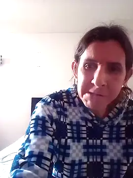 Cameron puppy online show from October 2025 04:30:02 PM