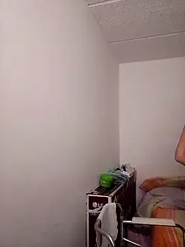 Cameron puppy online show from October 2025 05:35:02 PM