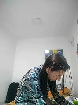Snapshot of Cameron_puppy chatting on July 2026 06:07:01 PM Cameron puppy online show from July 2026 06:07:01 PM