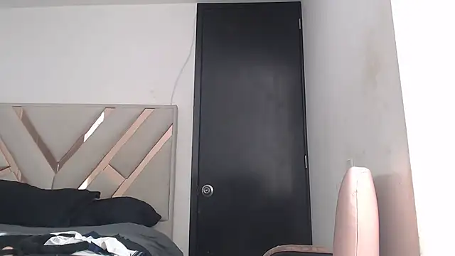 fairylatin222 online show from October 2025 01:15:02 PM