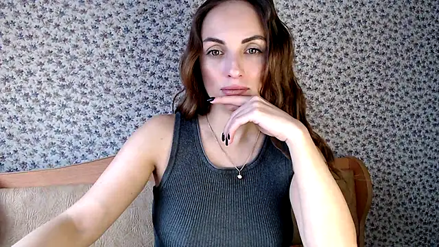 Snapshot of Tinadream20 chatting on November 2025 08:03:02 AM Tinadream20 online show from November 2025 08:03:02 AM