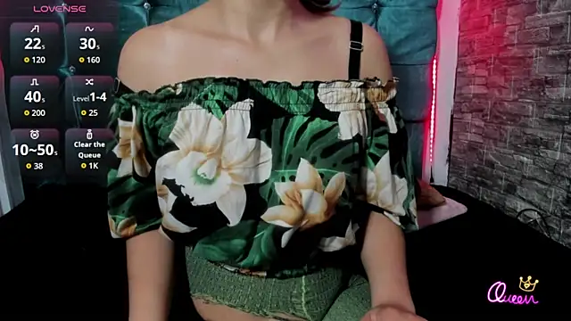 Cloee66 online show from March 2026 08:41:01 PM