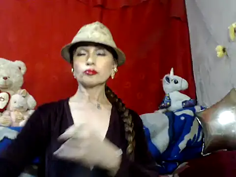 hottieperla online show from January 2025 08:02:01 PM