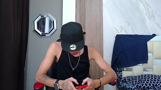 Snapshot of Harry_jhonsson chatting on June 2026 02:24:02 AM Harry jhonsson online show from June 2026 02:24:02 AM