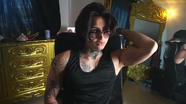 dantecoppolaa  online show from January 2025 03:40:01 PM