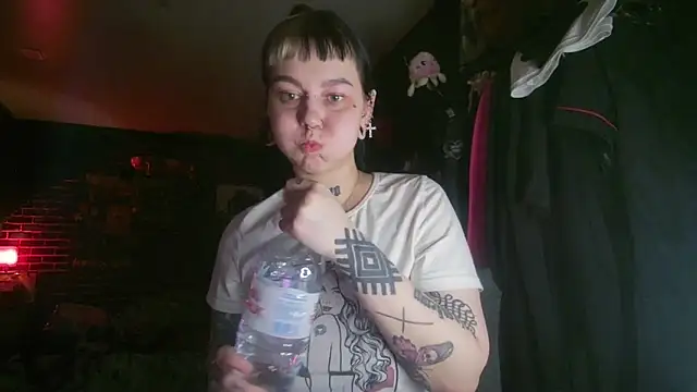 MoorderxDoll online show from February 2025 07:57:02 PM