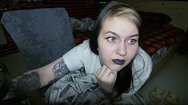 MoorderxDoll online show from July 2026 06:13:01 PM
