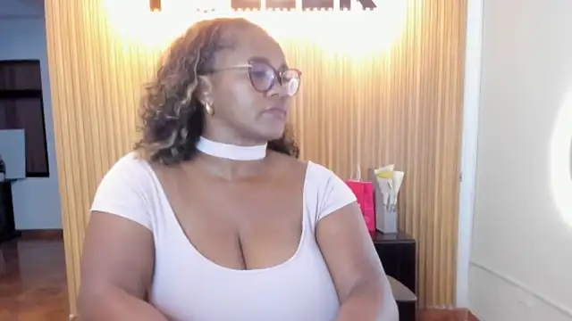 AliciaMiilf online show from February 2025 03:08:01 AM