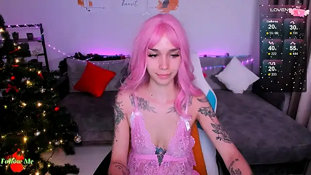 LeylaNoiry online show from December 2024 02:52:02 PM