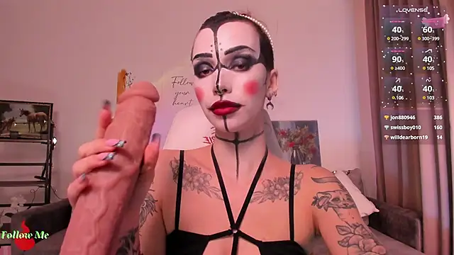 LeylaNoiry online show from February 2025 06:32:02 PM