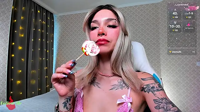 LeylaNoiry online show from February 2025 03:04:02 PM