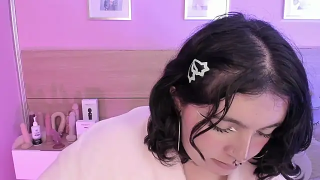 Sachi Meow online show from March 2025 04:24:02 PM