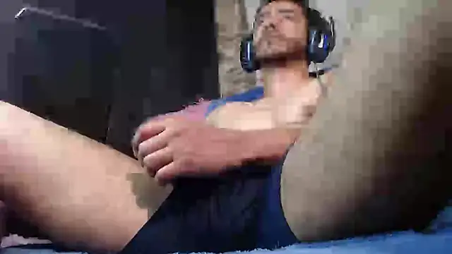 Tommhot online show from February 2025 10:43:02 PM