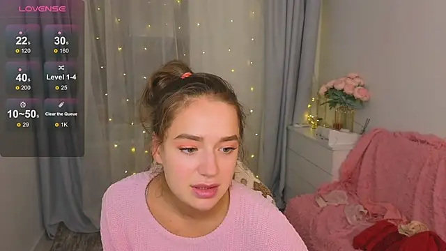 Snapshot of LovelyJessie chatting on March 2025 02:13:02 PM LovelyJessie online show from March 2025 02:13:02 PM