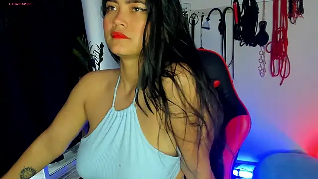 scarlet-kennedy98 online show from December 2024 10:39:02 PM