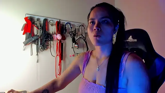 Snapshot of scarlet-kennedy98 chatting on April 2026 08:58:02 PM scarlet-kennedy98 online show from April 2026 08:58:02 PM