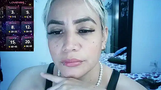 Snapshot of LuCKy_JoK chatting on March 2025 02:32:01 PM LuCKy JoK online show from March 2025 02:32:01 PM