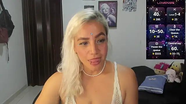 Snapshot of LuCKy_JoK chatting on September 2025 07:58:01 PM LuCKy JoK online show from September 2025 07:58:01 PM