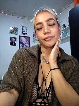 Snapshot of LuCKy_JoK chatting on October 2025 02:36:01 PM LuCKy JoK online show from October 2025 02:36:01 PM