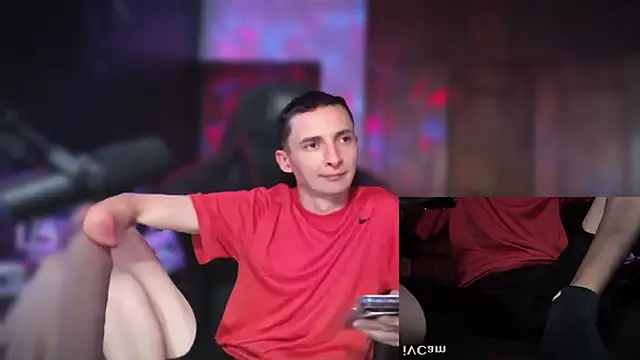 XxEnderxX online show from February 2026 02:51:01 AM