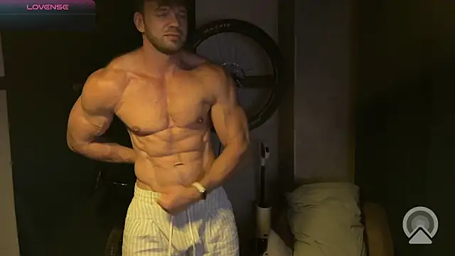 ericeric507 online show from September 2025 05:24:02 PM