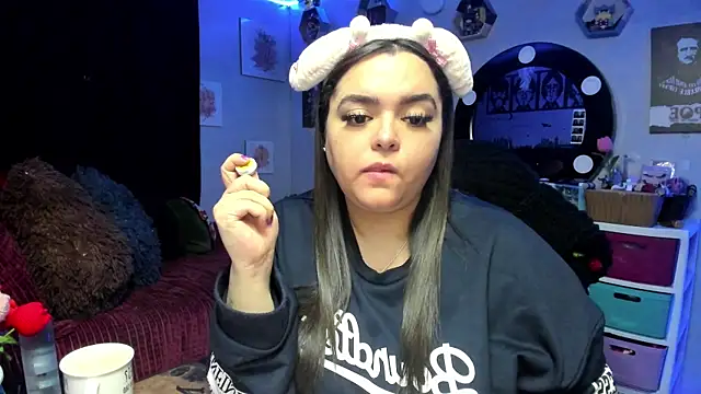 Luise Meyrink online show from March 2026 03:01:01 AM