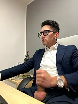 masterboss  online show from December 2024 12:36:01 PM