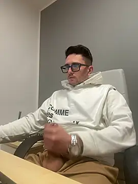 masterboss  online show from January 2025 06:32:02 PM