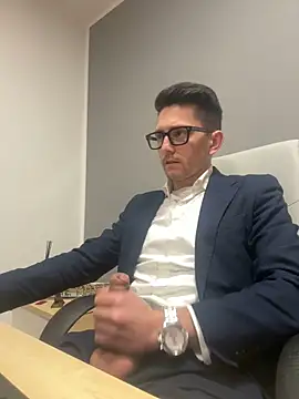 masterboss  online show from March 2025 12:41:02 PM