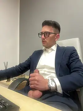 masterboss  online show from April 2026 12:14:02 PM