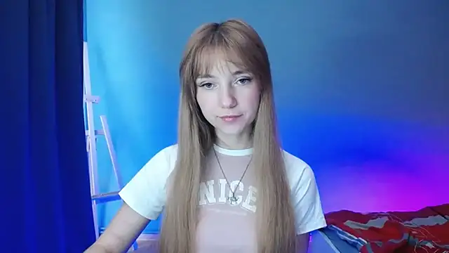 LuciaYoung online show from January 2025 07:26:01 AM