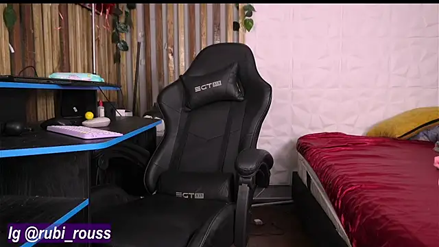 argiee taylorxs2 online show from December 2024 02:06:02 AM