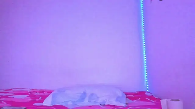 Snapshot of kimbaileys chatting on December 2024 06:56:02 PM kimbaileys online show from December 2024 06:56:02 PM