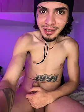 Snapshot of aangie__uwu chatting on February 2025 04:15:01 AM aangie uwu online show from February 2025 04:15:01 AM