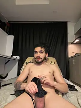 Snapshot of aangie__uwu chatting on November 2025 04:11:02 AM aangie uwu online show from November 2025 04:11:02 AM