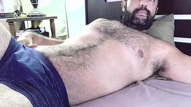 machoathome online show from January 2025 08:53:02 PM