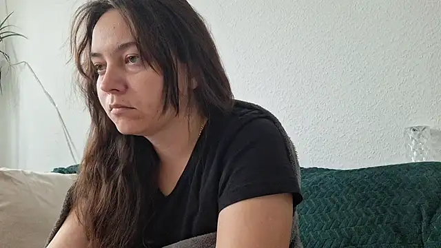 Cyndee Winter online show from October 2025 12:04:02 PM