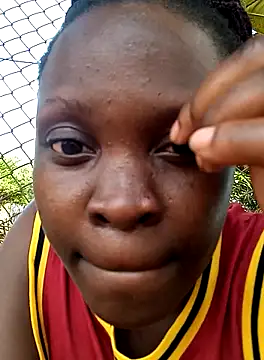 pretty amaal online show from February 2025 02:02:01 PM