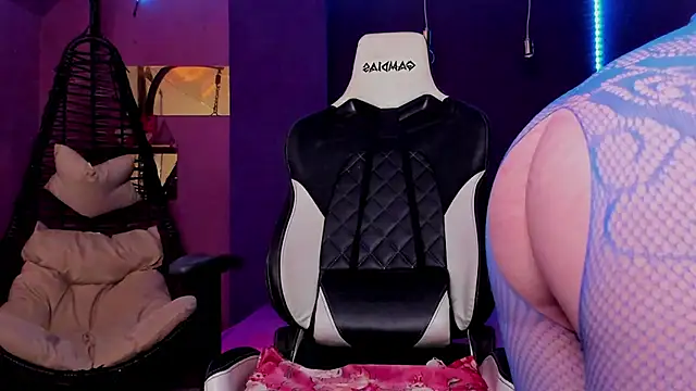 HalaanaTendeer online show from December 2024 06:49:01 PM