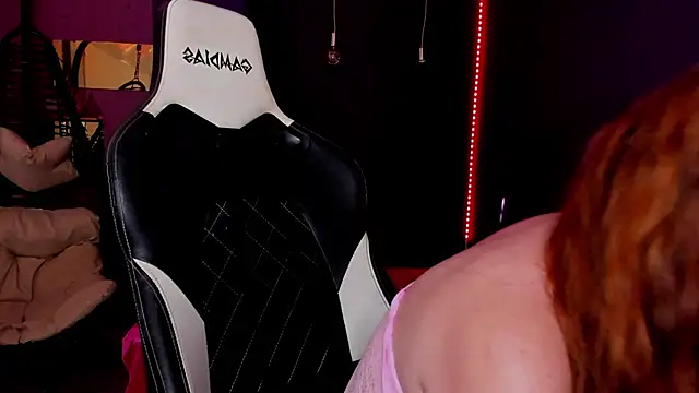 HalaanaTendeer online show from December 2024 01:02:01 PM